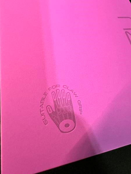 Suitable for claw grip illustration