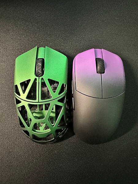 Top view of Beast X Max and Maya X